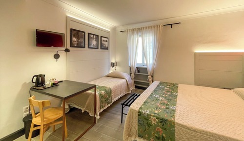 Comfort Triple Room, City View