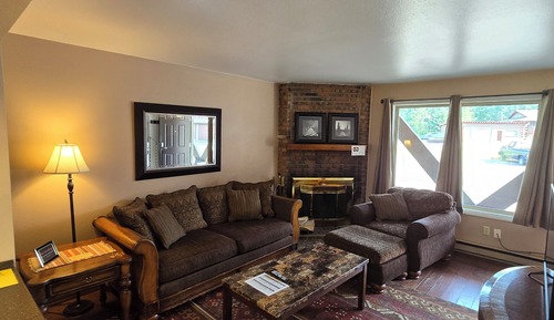 Signature Condo