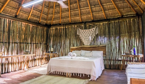 Comfort Room, Multiple Beds, Patio, Pool View