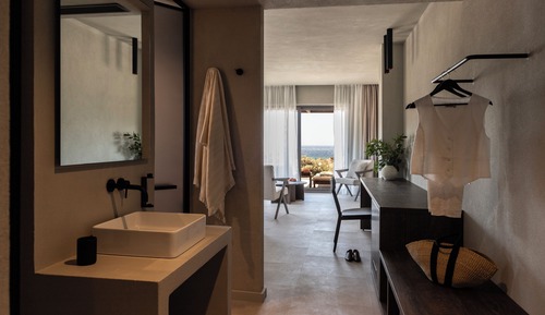 Family Suite | Jetted Tub | Sea View