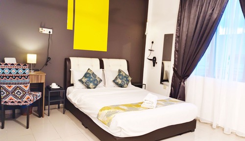 Deluxe Double Room, City View