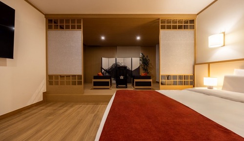 Double Room (Random assignment)