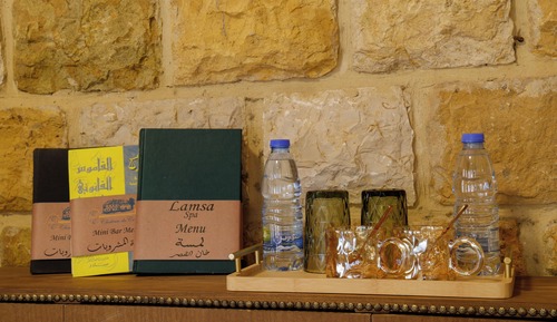 Royal Studio Suite, 1 King Bed, Hot Tub, Courtyard Area