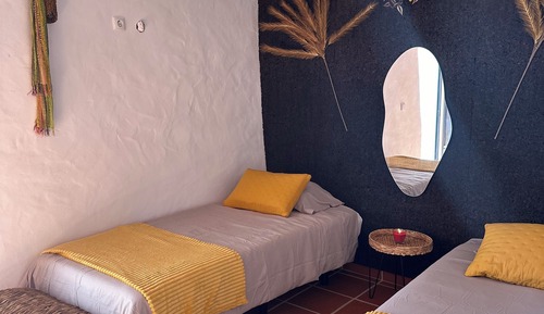 Comfort Room, Mountain View