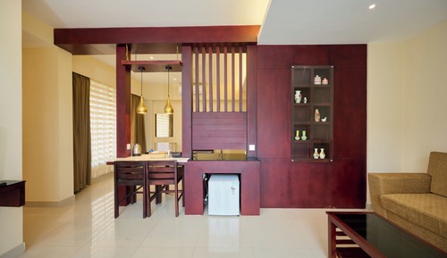 Luxury Double Room, Balcony, Hill View