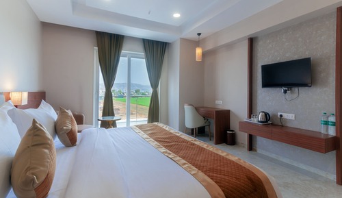 Super Deluxe with Balcony