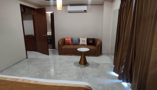 Suite with Living Room