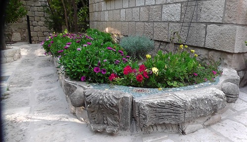 Classic Apartment, Garden Area