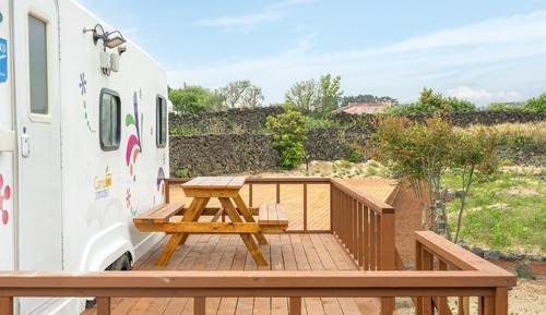 Basic Room, 1 Bedroom (Caravan)