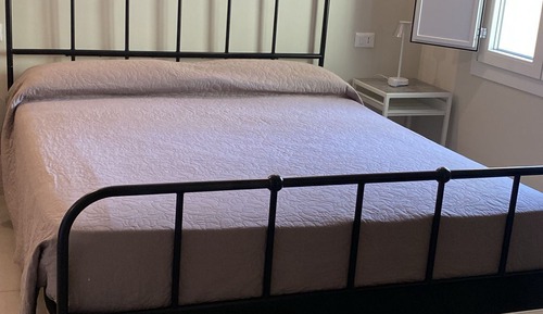 Deluxe Room, Non Smoking, Private Bathroom