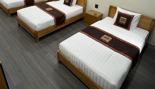 Triple Room, City View