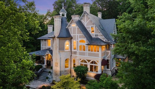 Suite, Private Bathroom (The Betsy Bell Suite )