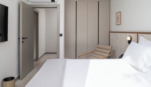 Premium Apartment, 2 Bedrooms, Patio, Garden Area