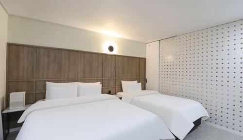 Suite Twin