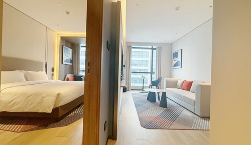 1 Bedroom Suite River View