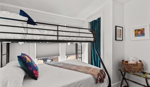 House (3 Bedrooms)