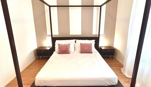 Double Room, Private Bathroom, City View (1)
