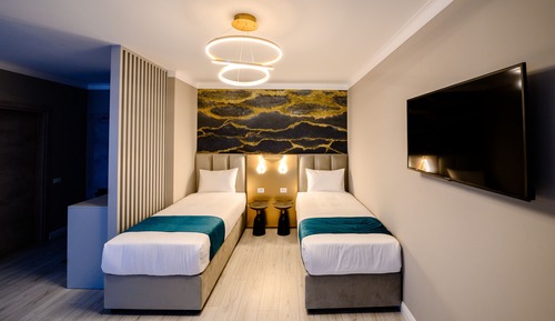 Deluxe Twin Room, 2 Twin Beds, Non Smoking, Balcony