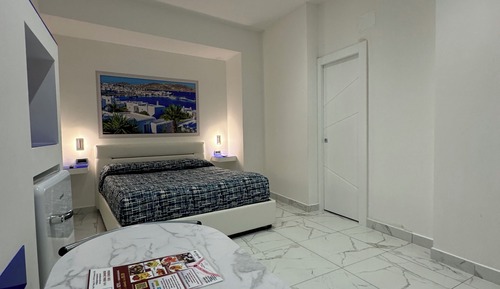 Mykonos room
