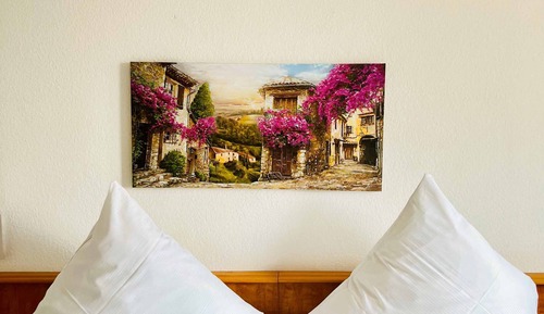 Basic Double or Twin Room, Garden View