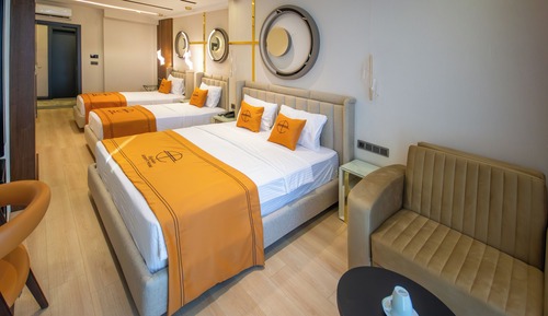 Standard Quadruple Room