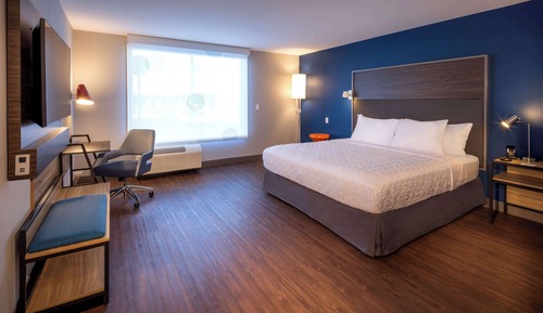 Room, 1 King Bed, Accessible (Hearing)