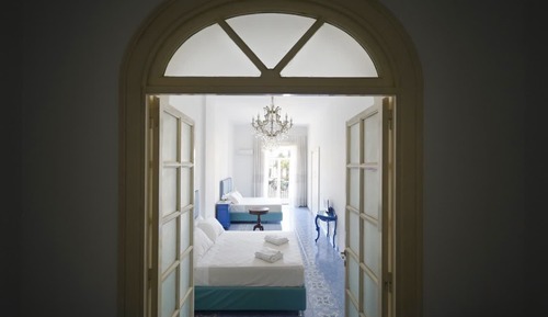 Royal Quadruple Room, 2 Double Beds, Non Smoking, Partial Sea View