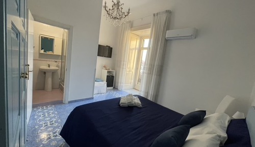 Deluxe Double Room, 1 Double Bed, Non Smoking, City View