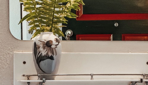 Garden Room with woodland view