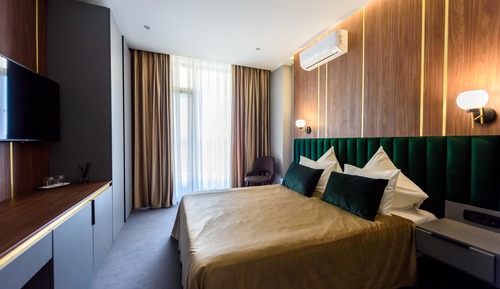 Deluxe Double Room, Hot Tub, Garden View