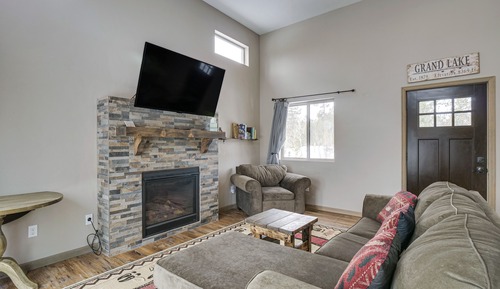 House (2 Bedrooms)