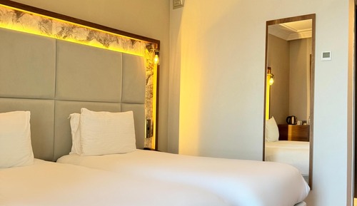 Deluxe Twin Room, 2 Twin Beds, Sea View