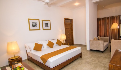 Deluxe Room, 6 Bedrooms, Accessible