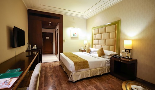 Premier Room