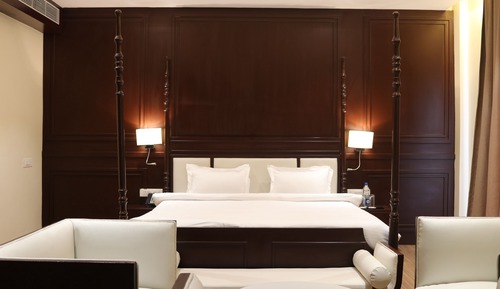 Luxury Suite, Pool View