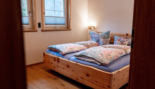 Premium Condo, 2 Bedrooms, Pets Allowed (Rotspitz)