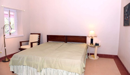 Room, 3 Bedrooms (1 Dingley Dell)