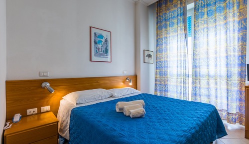 Comfort Double Room, Partial Sea View