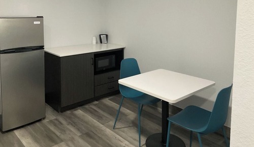 Standard Suite, 2 Queen Beds, Non Smoking, Refrigerator & Microwave