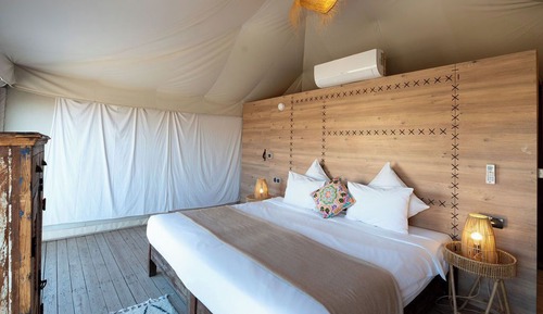 Classic Tent, Mountain View