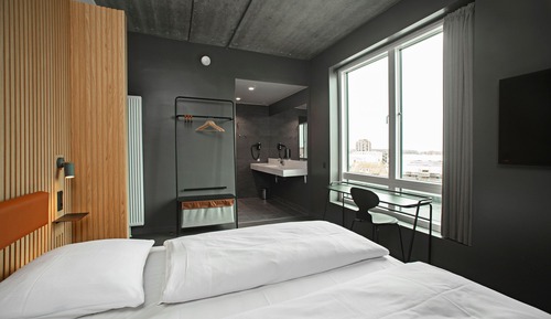 Standard Double Room, 1 King Bed