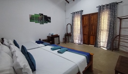 Deluxe Quadruple Room, Garden View