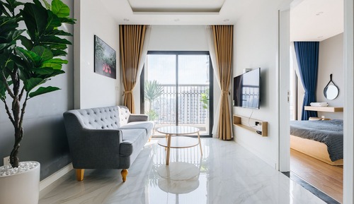 One Bedroom Apartment