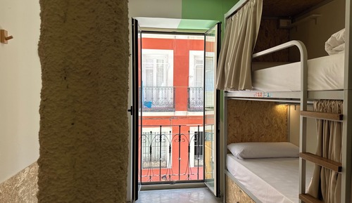 Shared Dormitory (Bed in 12 Bed Female Dorm)