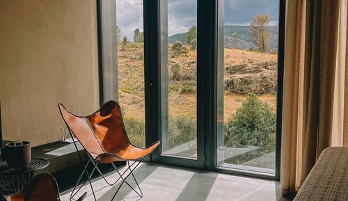 Family Room, Mountain View