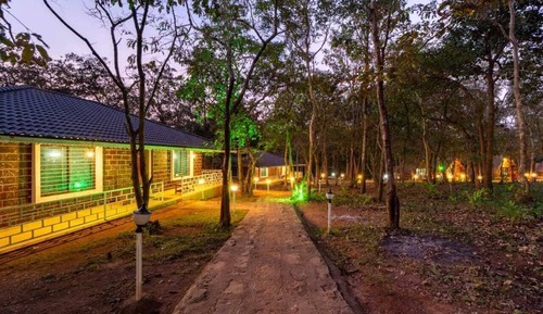 Normal Dormitory (12 Sharing )