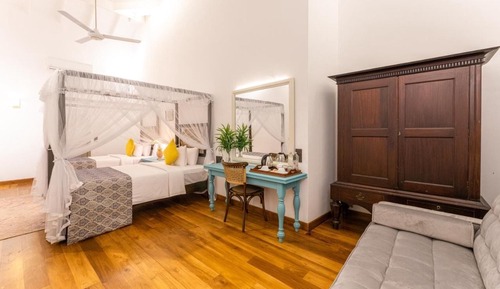 Family Room, Multiple Beds, Balcony, Garden View