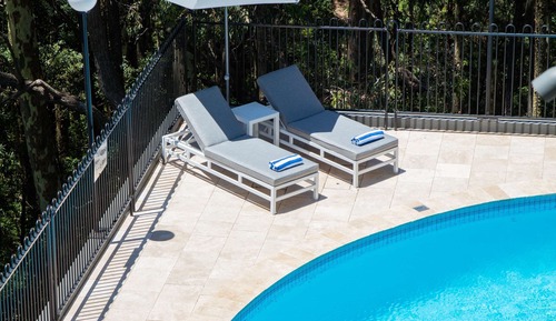 Standard Room, 1 King Bed, Non Smoking, Balcony