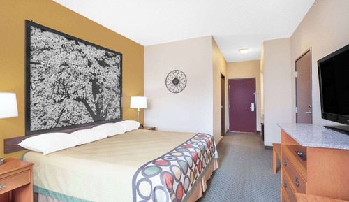 Standard Room, 1 King Bed