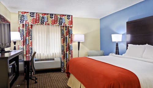 Standard Room, 1 King Bed, Accessible (Comm)